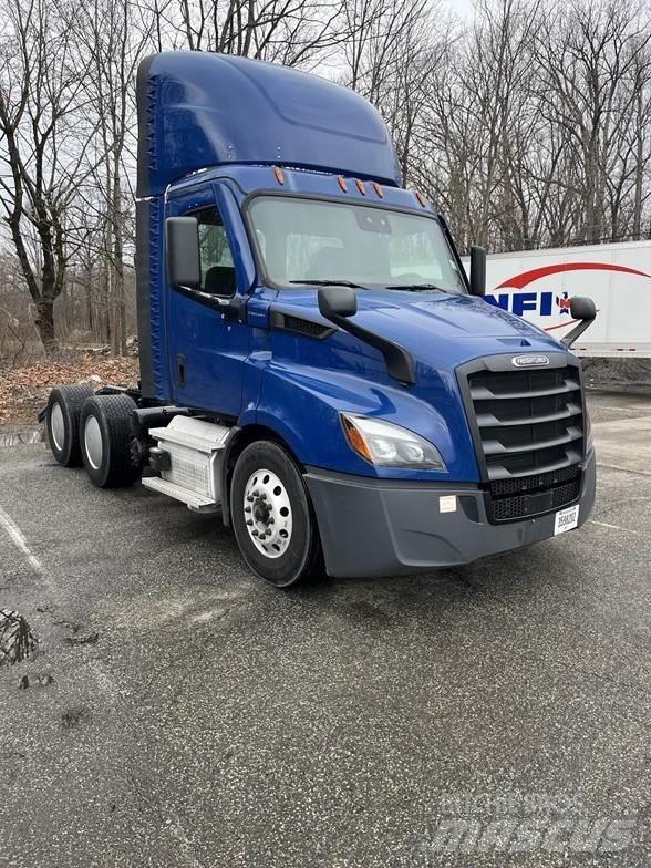 Freightliner CASCADIA 116 Cabezas tractoras