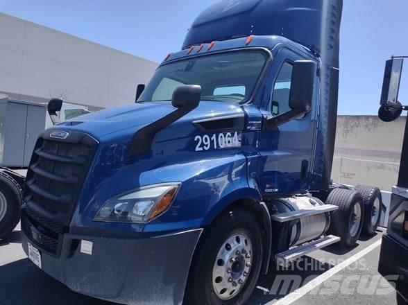 Freightliner CASCADIA 116 Cabezas tractoras