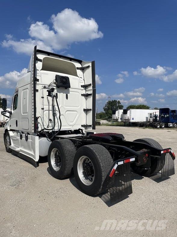 Freightliner CASCADIA 116 Cabezas tractoras