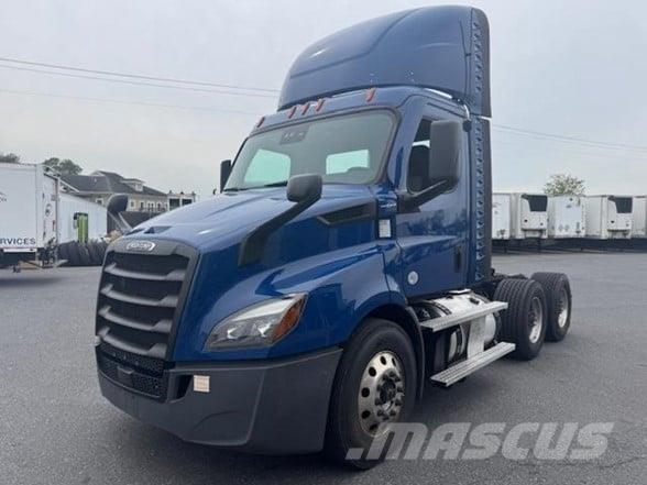 Freightliner CASCADIA 116 Cabezas tractoras