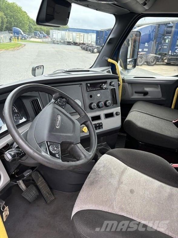Freightliner CASCADIA 126 Cabezas tractoras