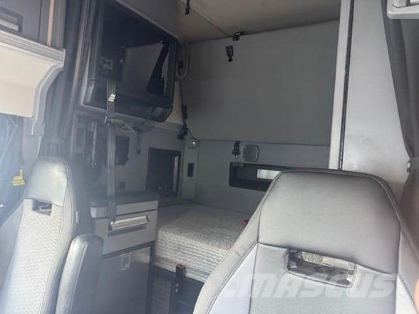 Mack ANTHEM 64T Cabezas tractoras