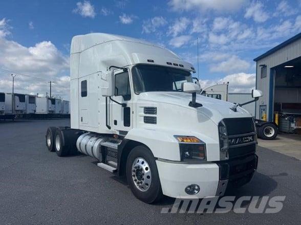 Mack ANTHEM 64T Cabezas tractoras