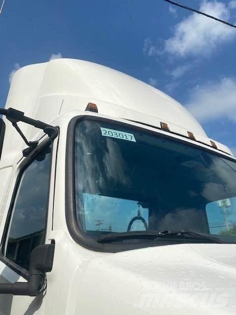 Volvo VNR64T300 Cabezas tractoras