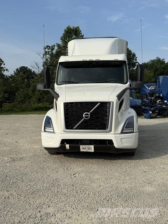 Volvo VNR64T640 Cabezas tractoras