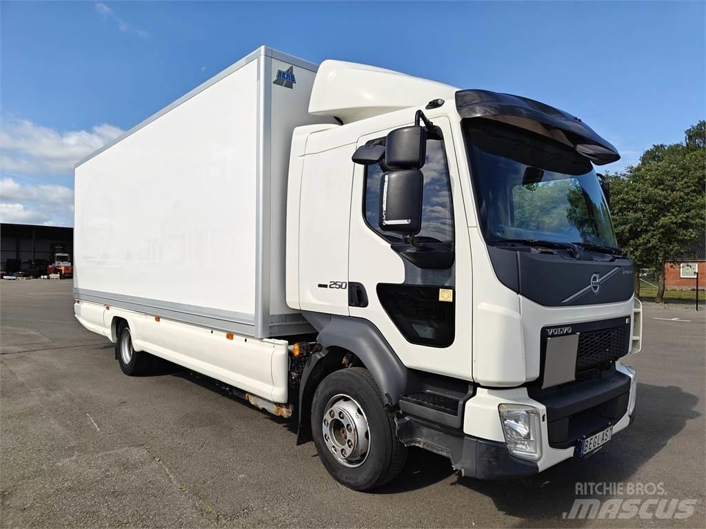 Volvo FL250 Camiones caja cerrada