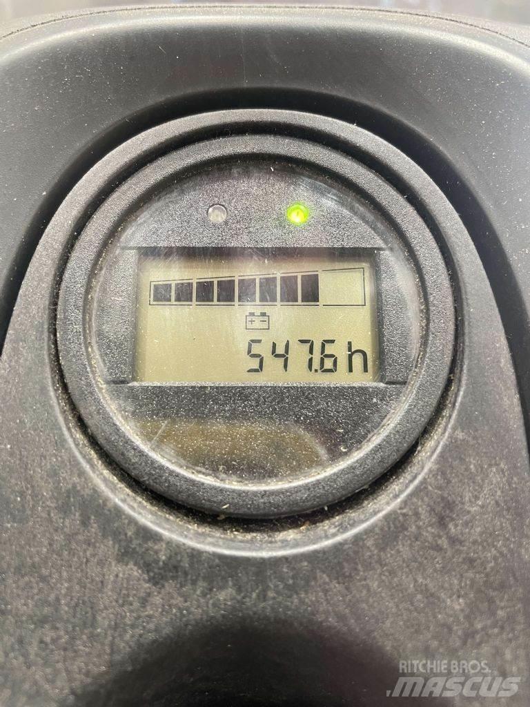 Linde D08-1160 Apiladores eléctricos