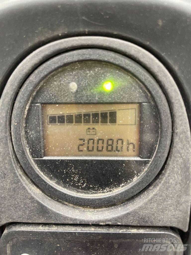 Linde D08-1160 Apiladores eléctricos