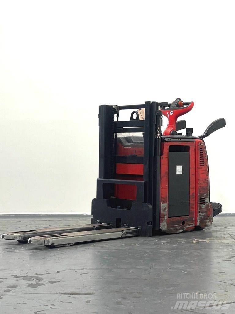 Linde D12AP-133 Apiladores eléctricos