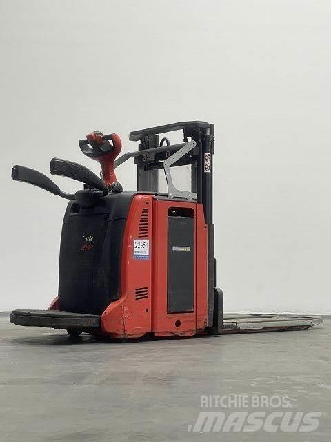 Linde D12HPAP Apiladores eléctricos