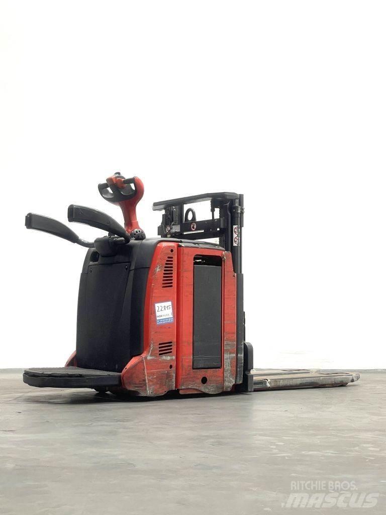 Linde D12HPAP Apiladores eléctricos