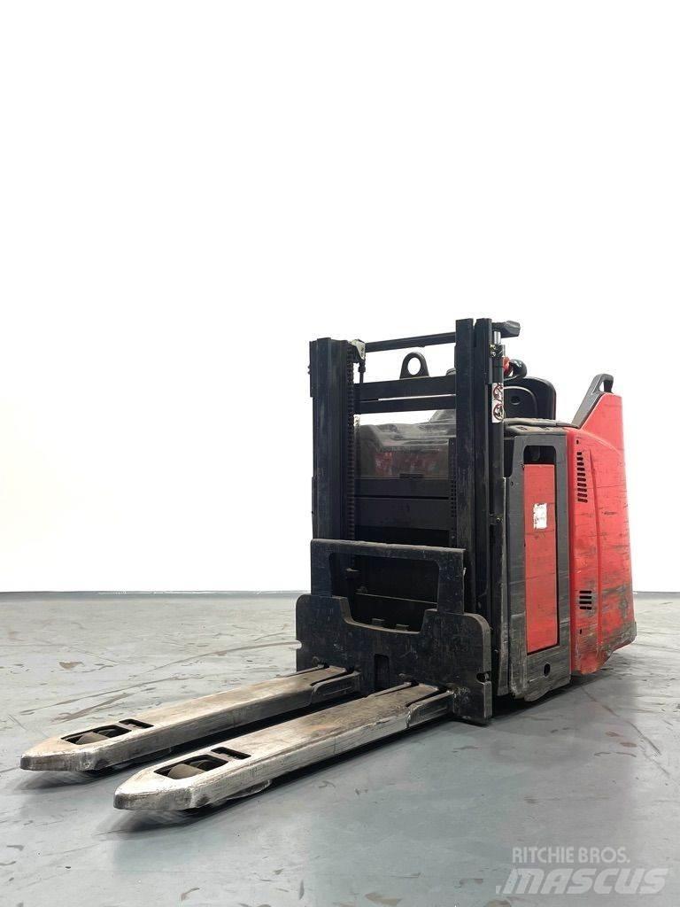 Linde D12HPSP-133 Apiladores eléctricos