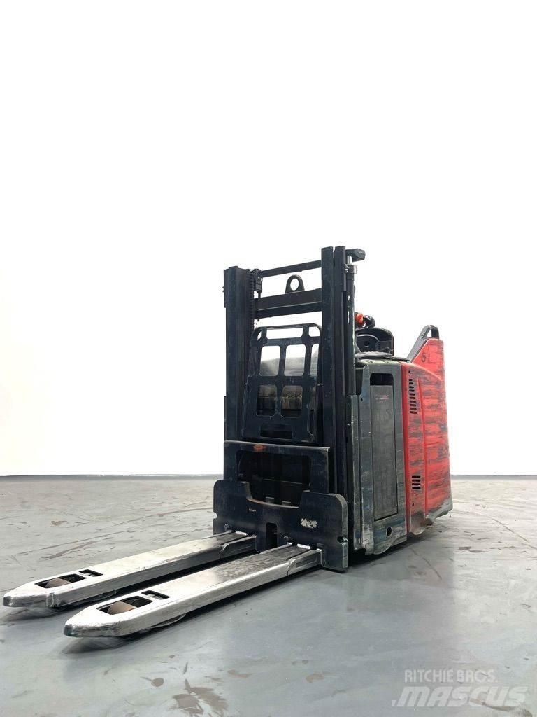 Linde D12HPSP-133 Apiladores eléctricos