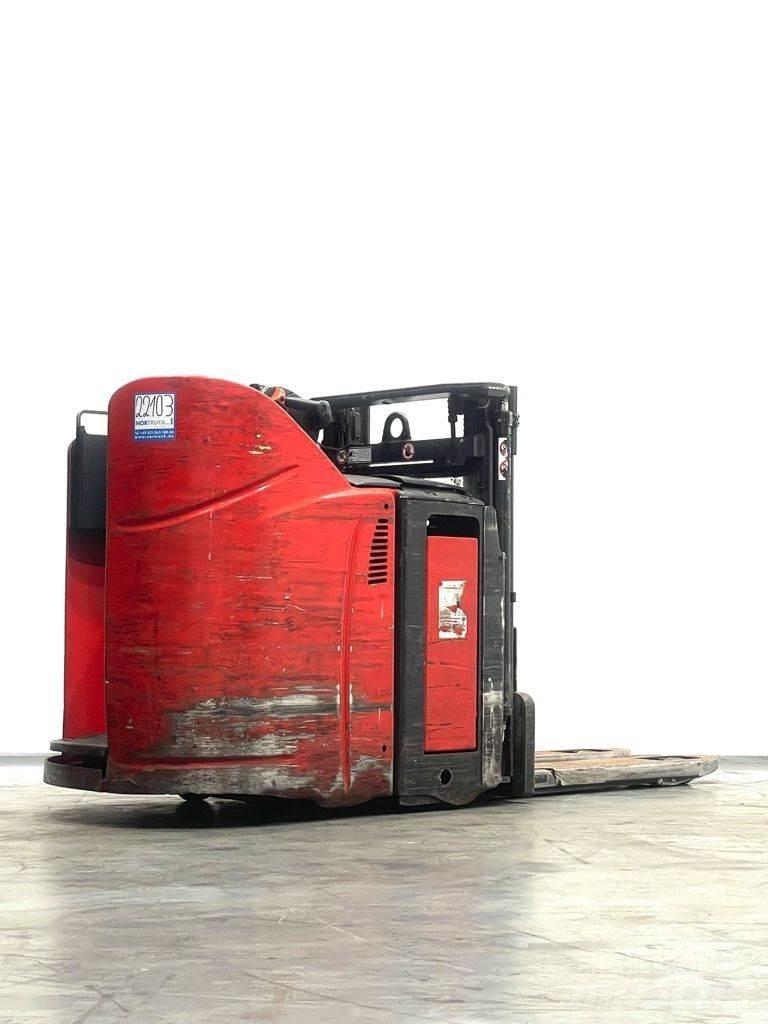 Linde D12HPSP-133 Apiladores eléctricos