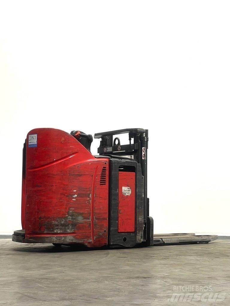 Linde D12HPSP-133 Apiladores eléctricos