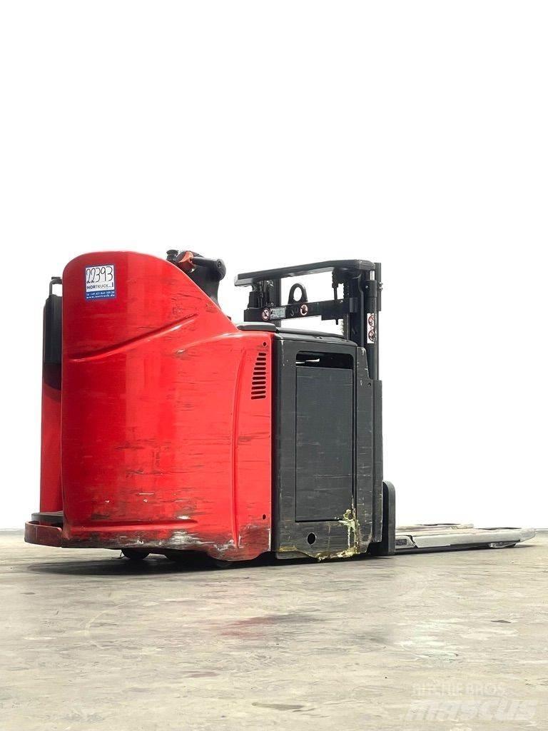 Linde D12HPSP-133 Apiladores eléctricos