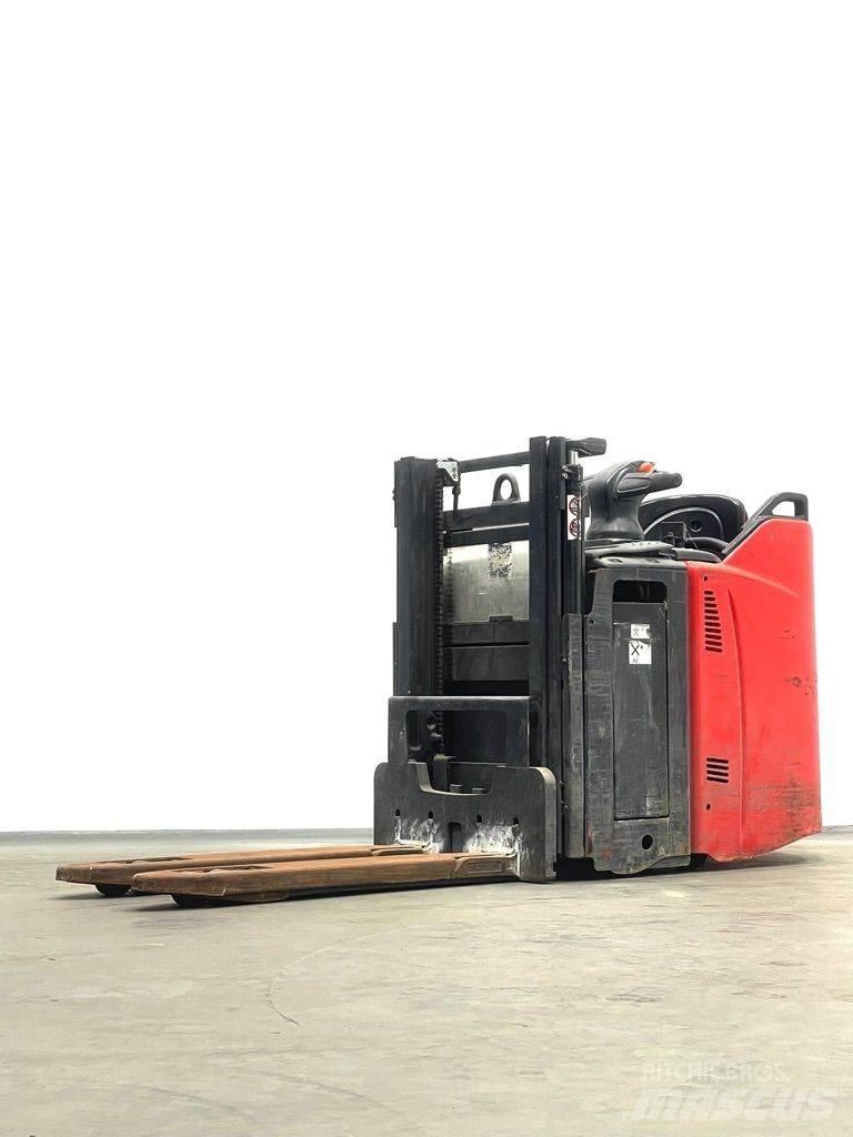 Linde D12HPSP-133 Apiladores eléctricos