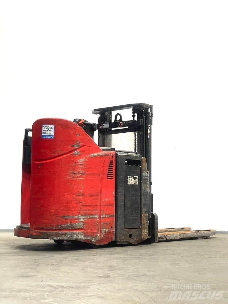 Linde D12HPSP-133 Apiladores eléctricos