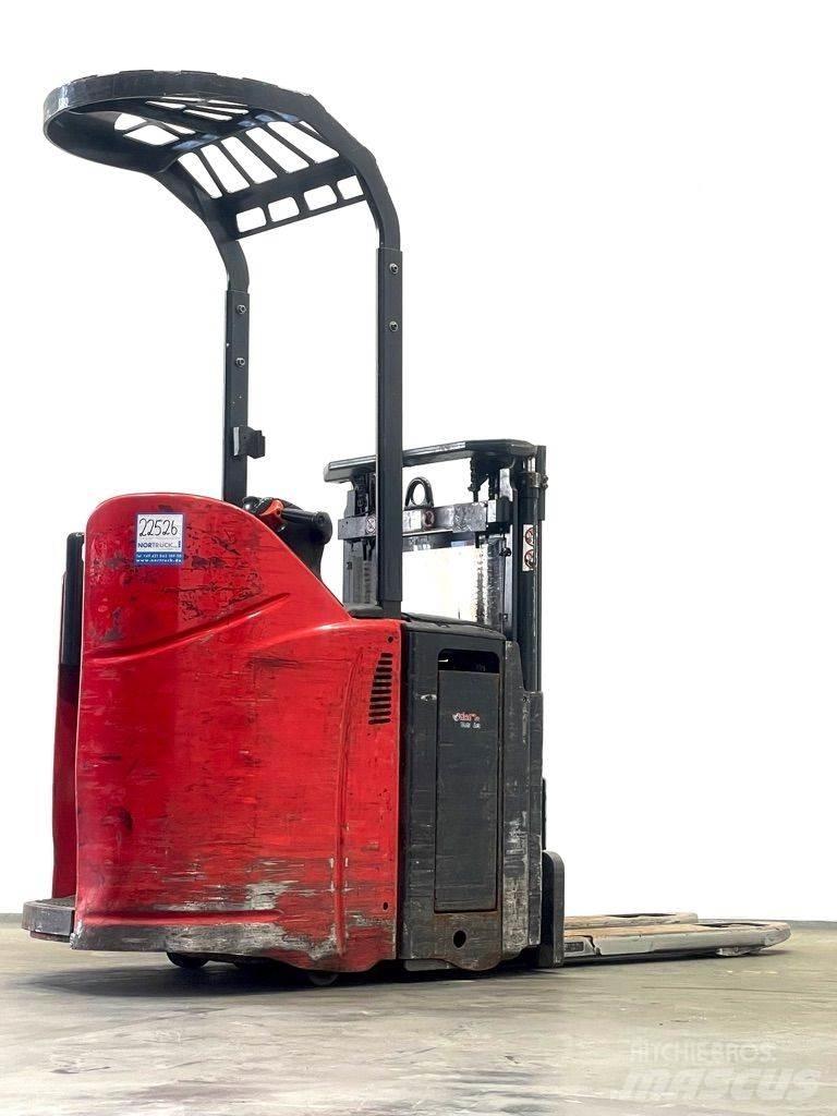 Linde D12HPSP-133 Apiladores eléctricos