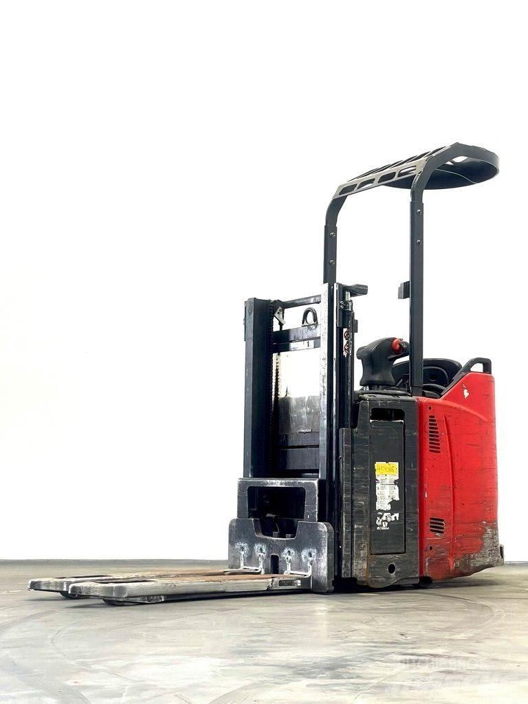 Linde D12HPSP-133 Apiladores eléctricos