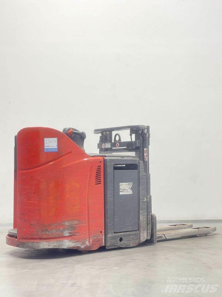 Linde D12HPSP-133 Apiladores eléctricos