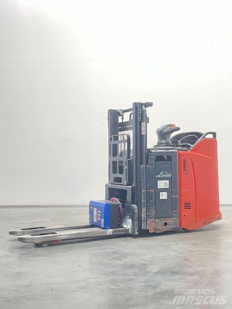 Linde D12SPHP-133 Apiladores eléctricos