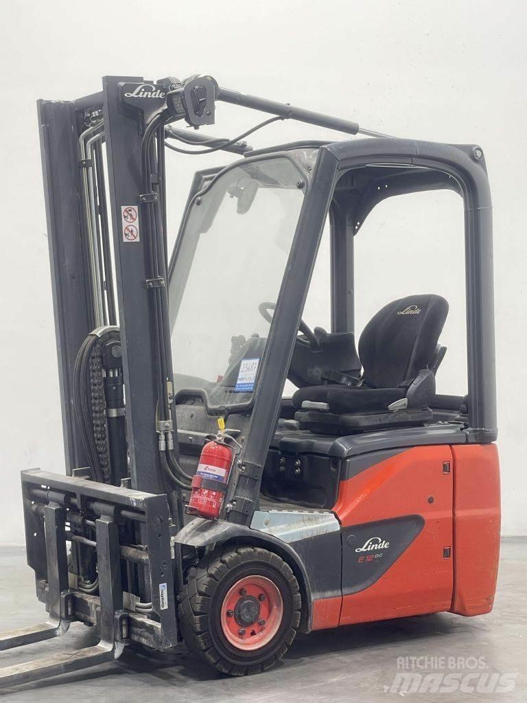 Linde E12-02-386 Carretillas de horquilla eléctrica