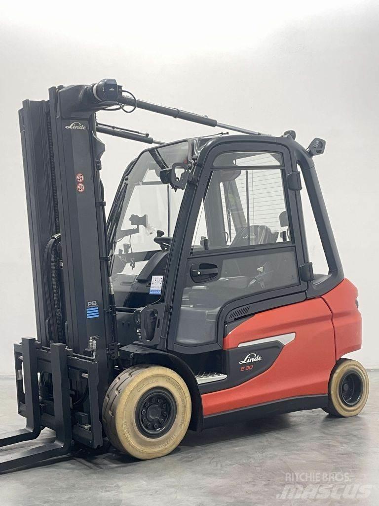 Linde E30L-01-1252 Carretillas de horquilla eléctrica