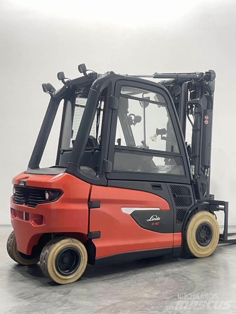 Linde E30L-01-1252 Carretillas de horquilla eléctrica
