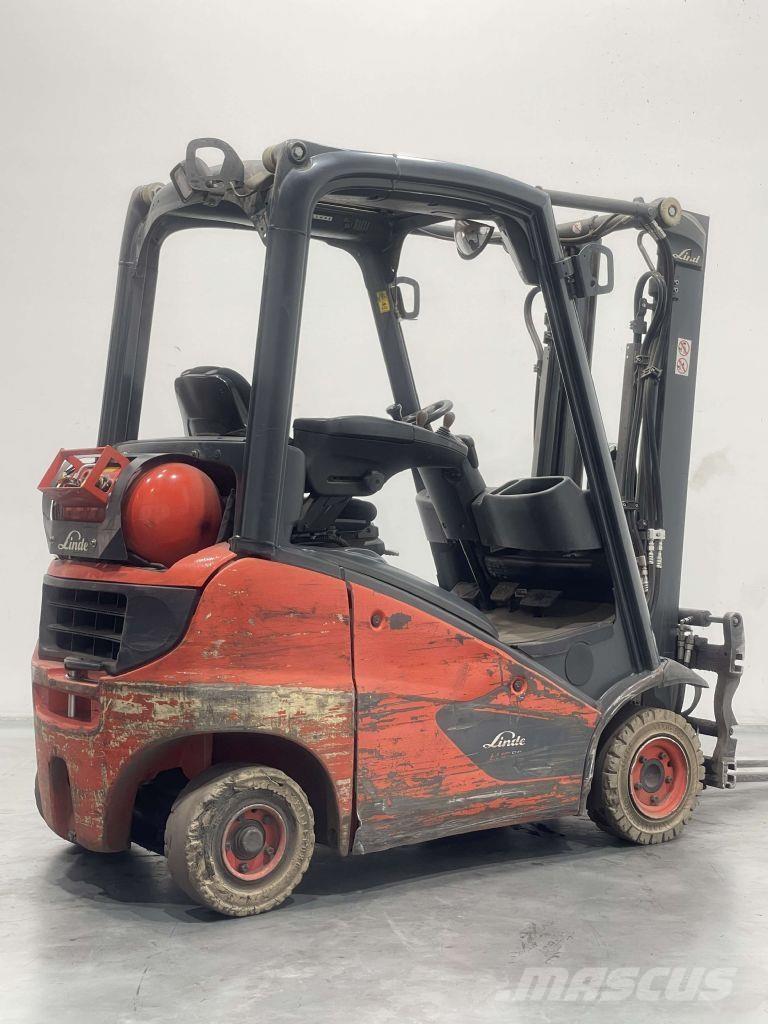 Linde H16T-01-391 Carretillas LPG