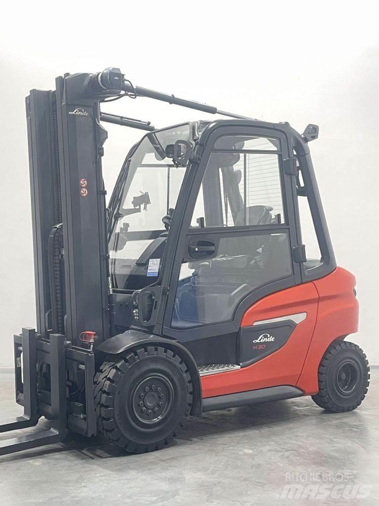 Linde H30D-01-1202 Carretillas diesel