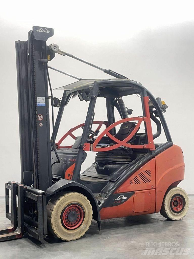 Linde H30D-02-393 Carretillas diesel
