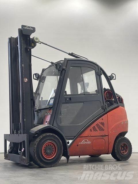 Linde H30T-01 393 Carretillas LPG