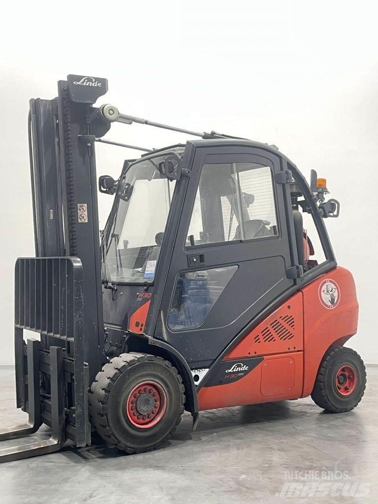 Linde H30T-02-393 Carretillas LPG
