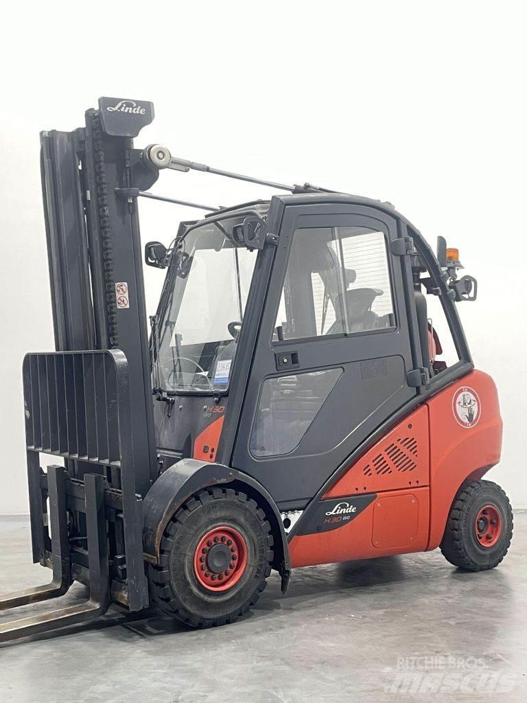 Linde H30T-02-393 Carretillas LPG