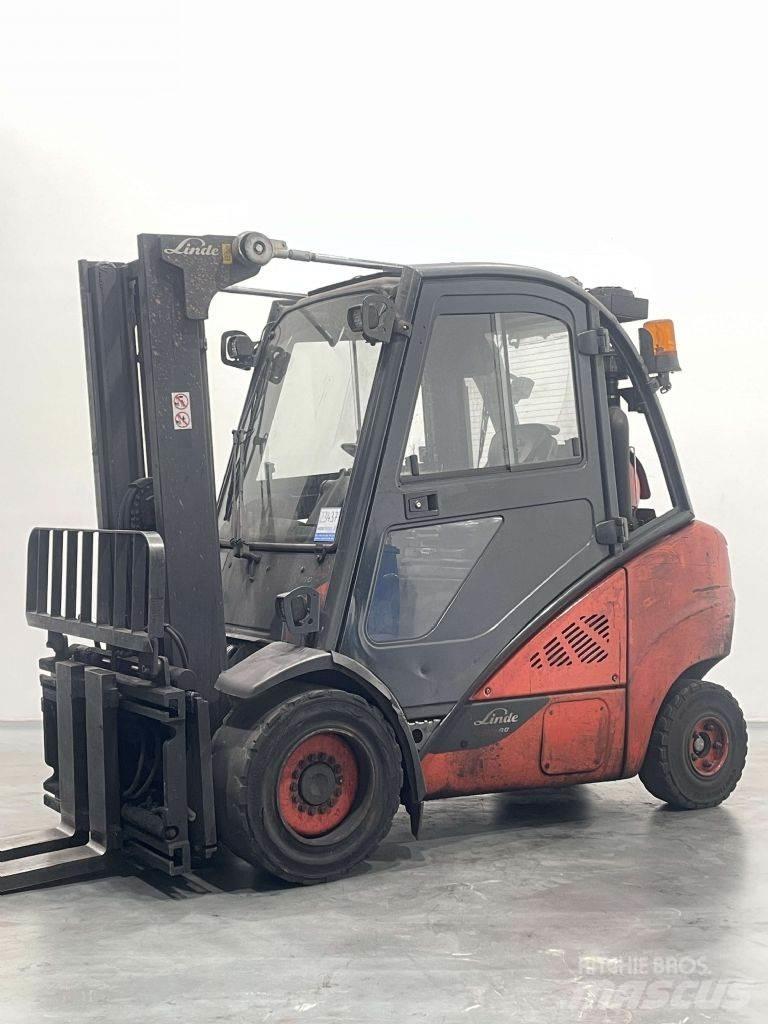 Linde H30T-02-393 Carretillas LPG