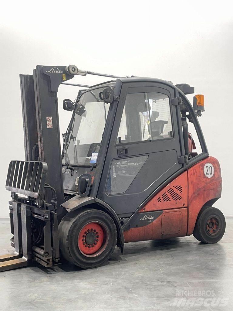 Linde H30T-02-393 Carretillas LPG