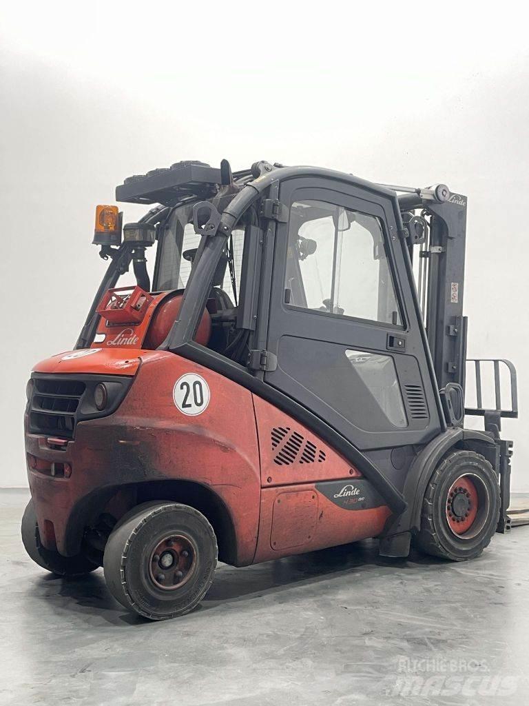 Linde H30T-02-393 Carretillas LPG