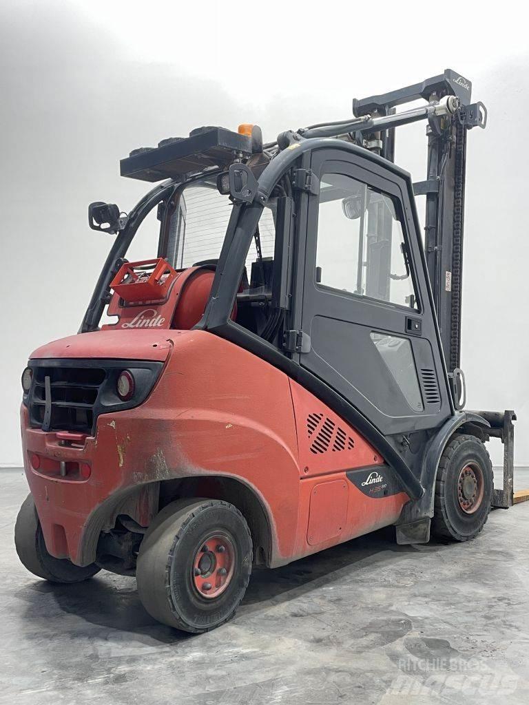 Linde H35T-02-393 Carretillas LPG