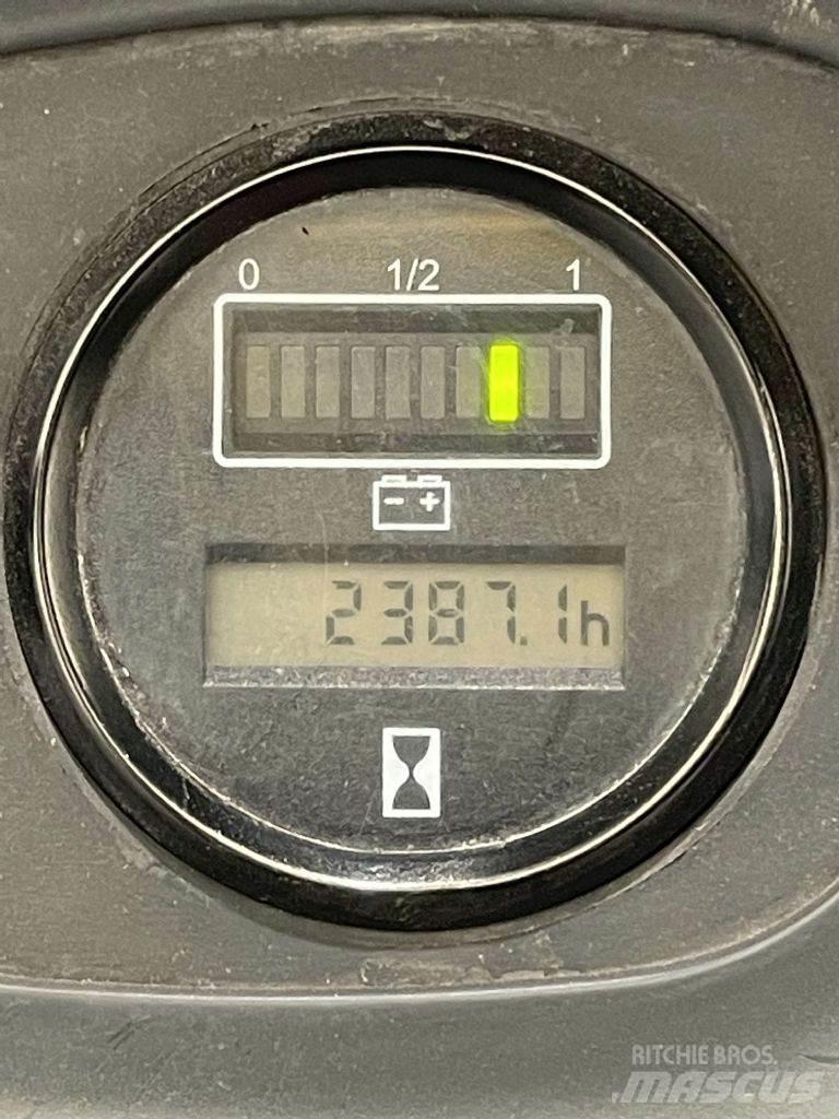 Linde L14AP-372 Apiladores eléctricos