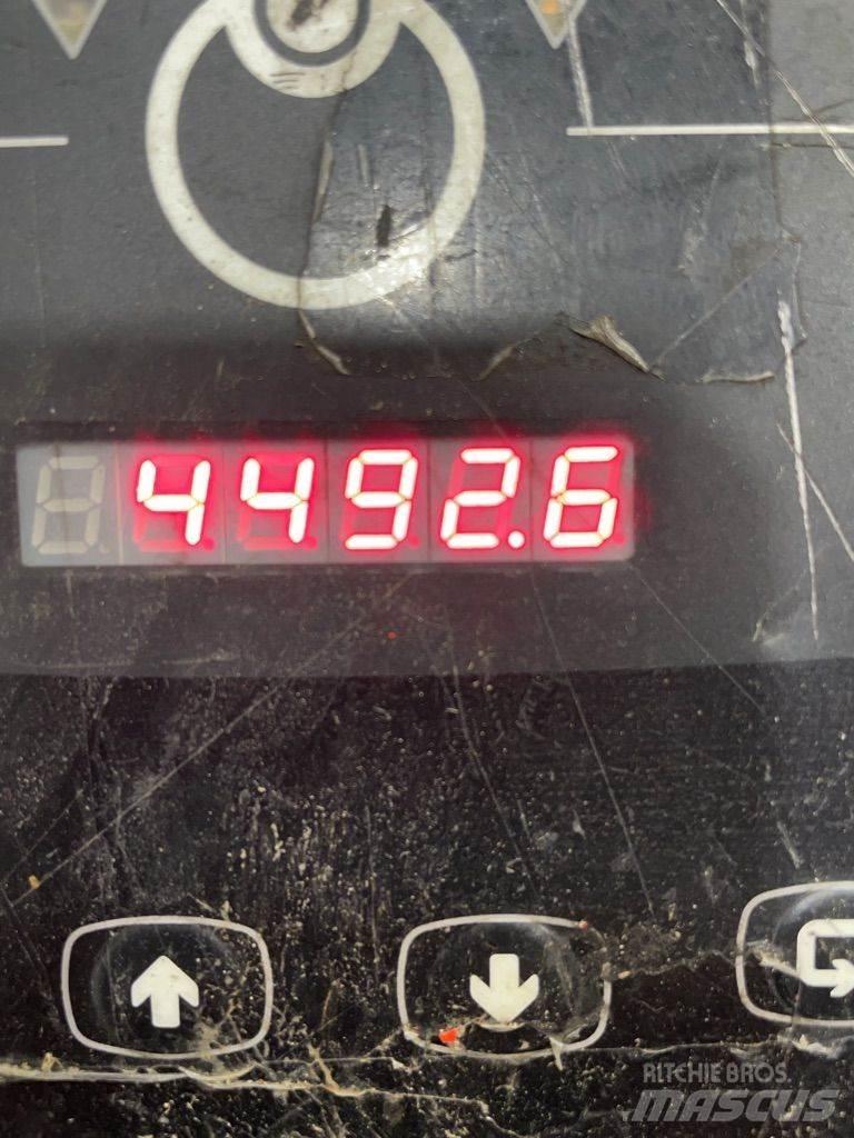 Linde V10-5212 Recogepedidos de baja altura