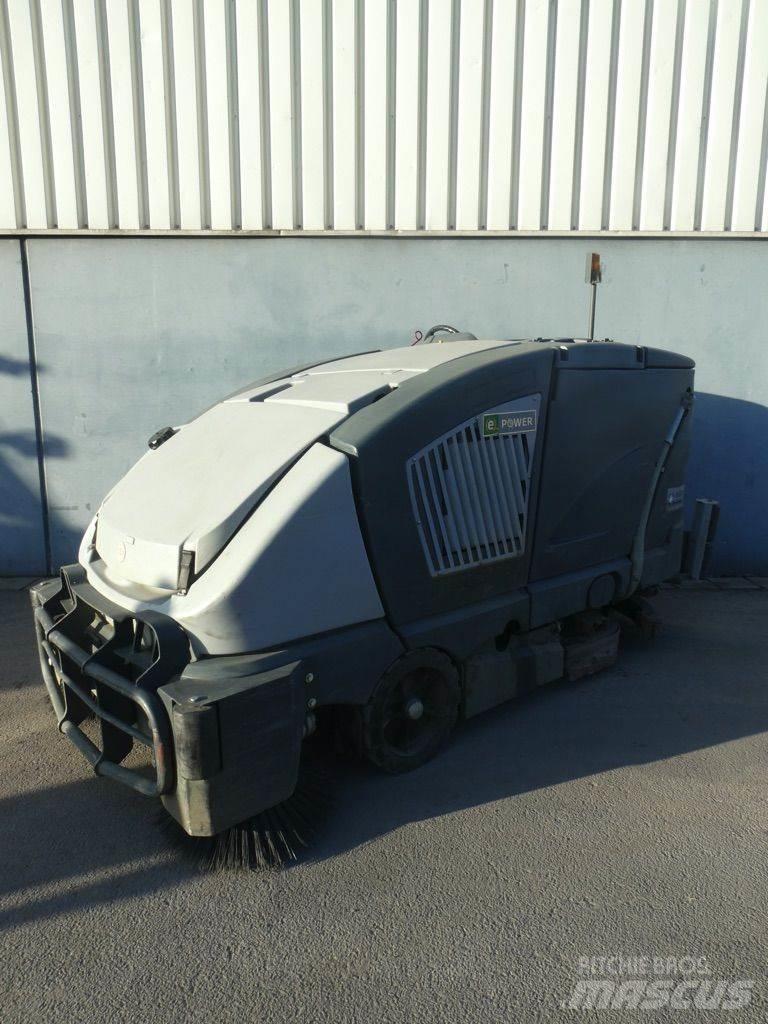Nilfisk CS7000 1200B Barredoras