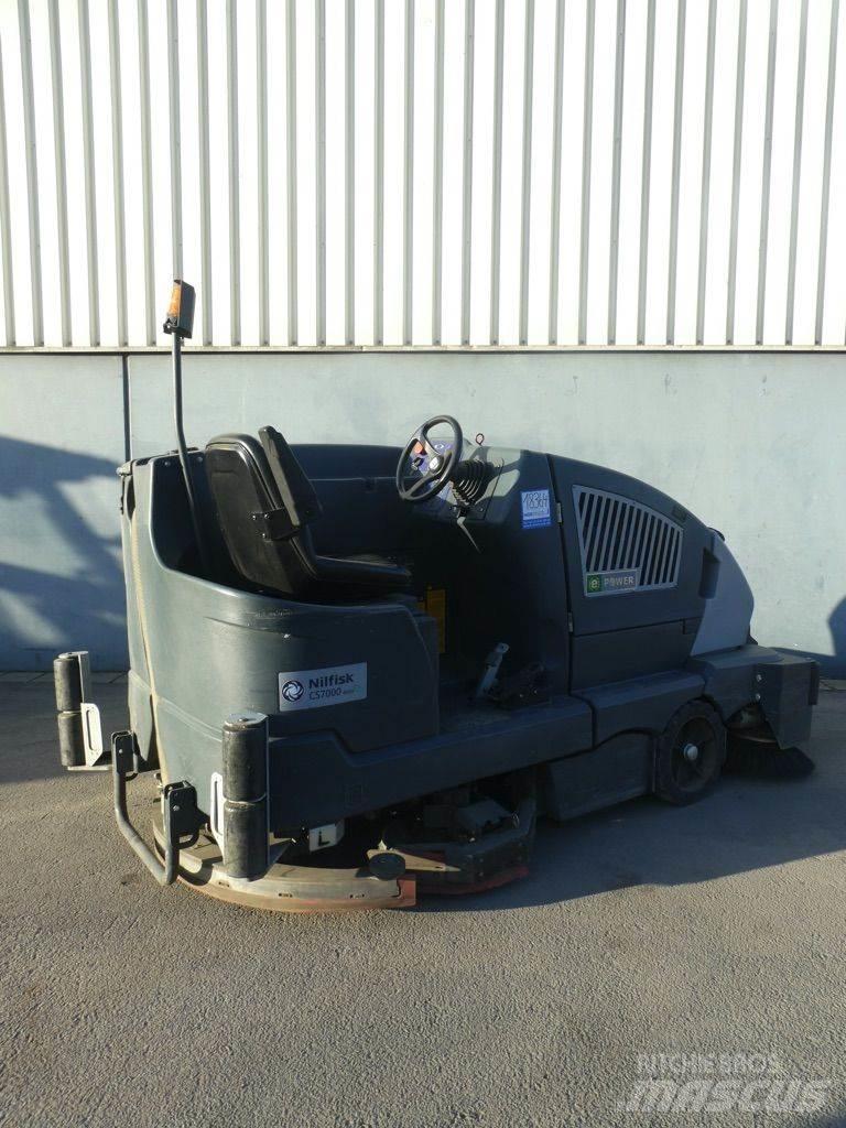 Nilfisk CS7000 1200B Barredoras