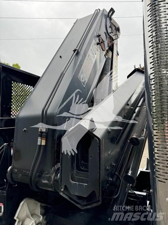 Hiab 300-6 Grúas para madera