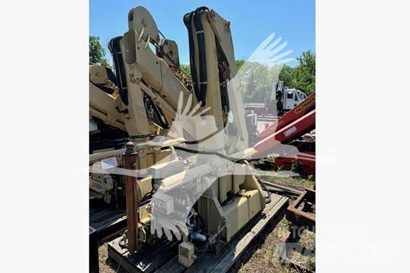 Hiab 8108-2 Grúas para madera