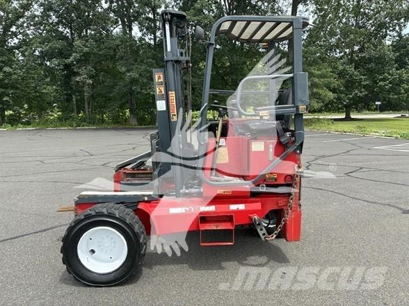 Moffett M5500P Montacargas de camión