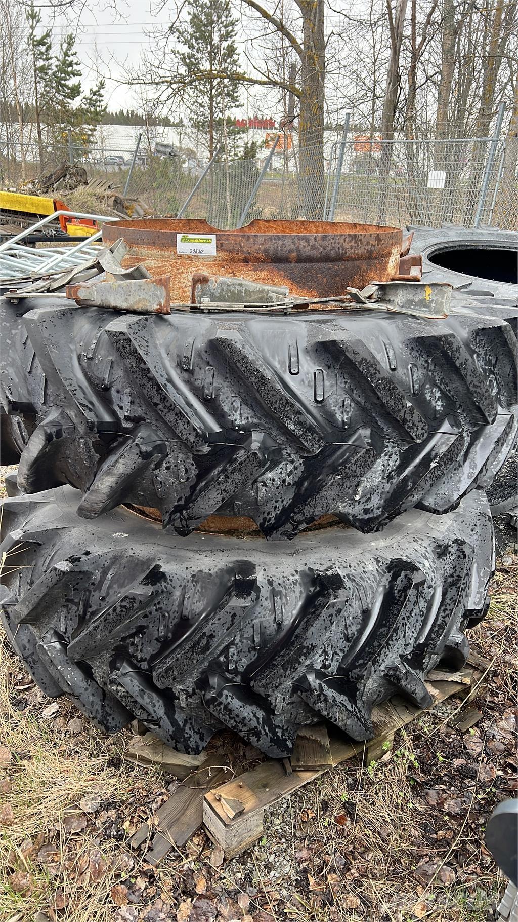  20.8R 38 Neumáticos, ruedas y llantas