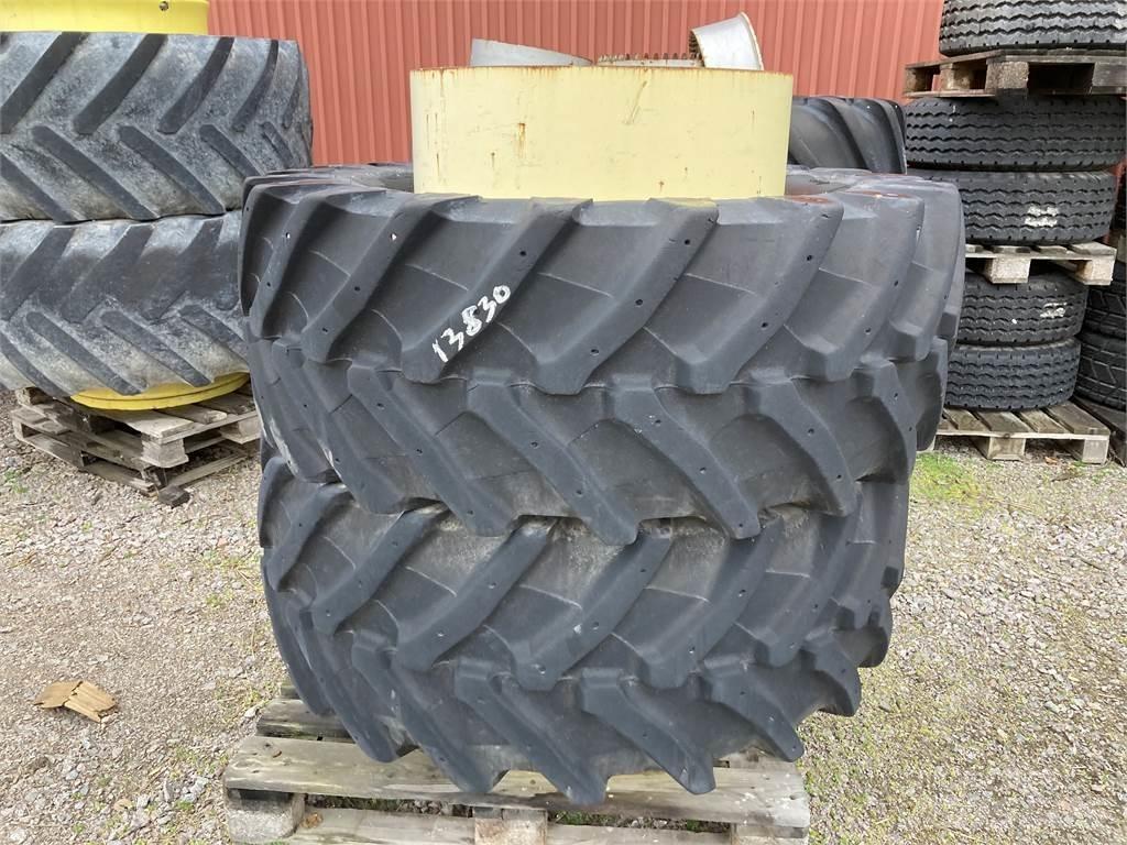  540/65X30, 40 % Neumáticos, ruedas y llantas