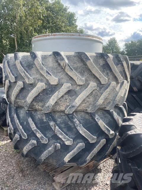  650/65X42 DUBBELMONTAGE Neumáticos, ruedas y llantas