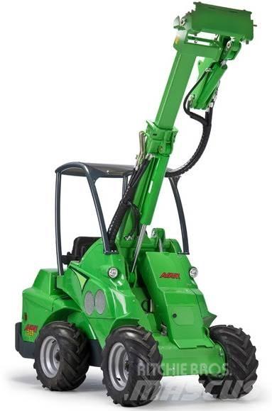 Avant 528 Minicargadoras